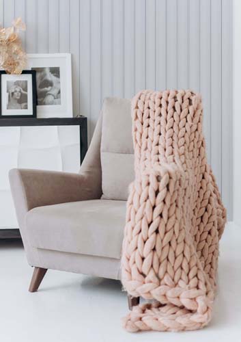 картинка Панель белая HI WOOD, арт. LV125 NP, 12 х 1.2 х 270 см от LIVING