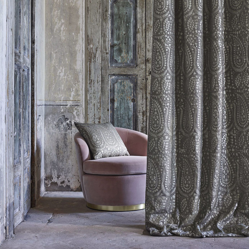 картинка Ткань Zoffany коллекция The Muse Fabrics, арт. ZTOT332902 от LIVING