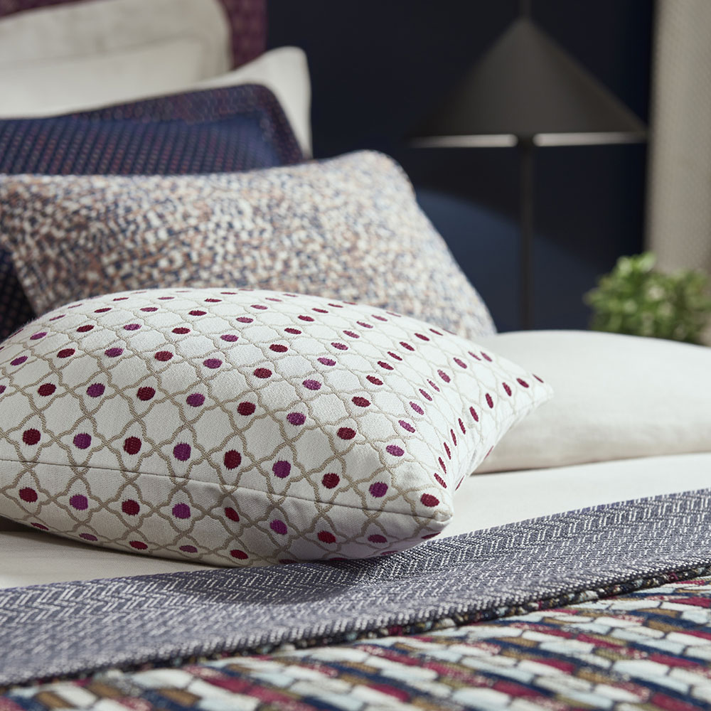 картинка Ткань Clarke & Clarke коллекция Equinox 2 Fabric, арт. F1139/04 от LIVING