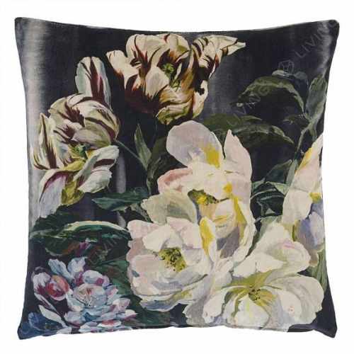 картинка Подушка DESIGNERS GUILD Delft Flower CCDG0685 от LIVING